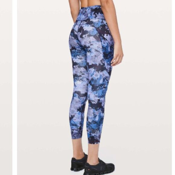 Lululemon Fast & Free 7/8 Tight II *Nulux 25" Screen Camo Multi - Picture 3 of 11